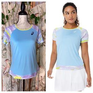 NWT ASICS Court Graphic Short Sleeve Tennis Top sz Medium Womens